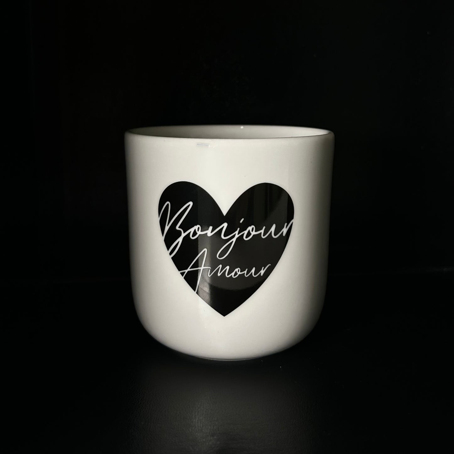 Bonjour Amour / Becher