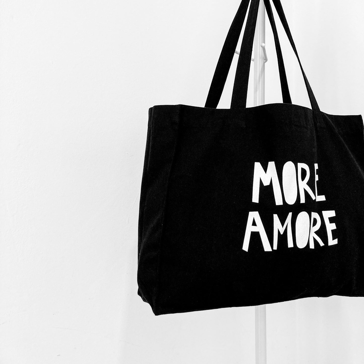 More Amore / Shopper