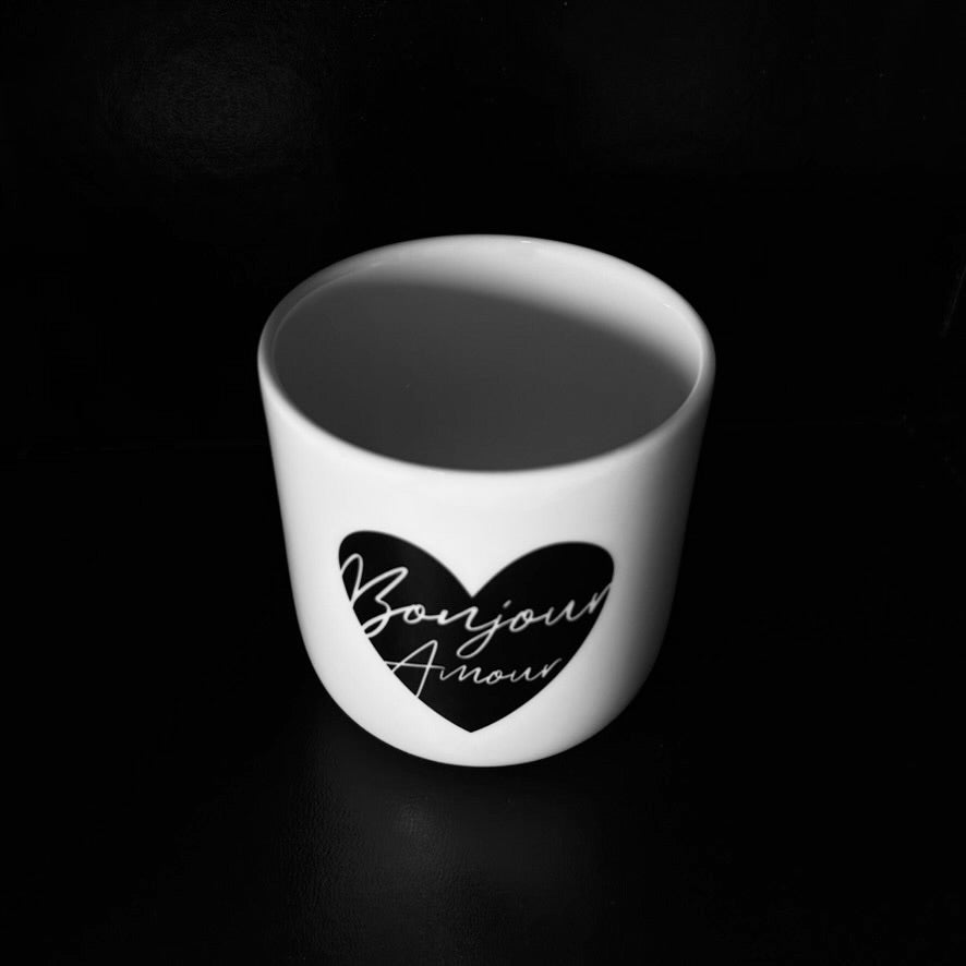 Bonjour Amour / Becher